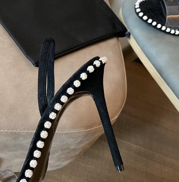 Summer Girls Pink Black White  - Clear Strap Heel 评论和价格