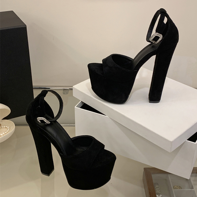 Liyke Model Show Sexy Extreme  - Women Shoes Model 评论和价格
